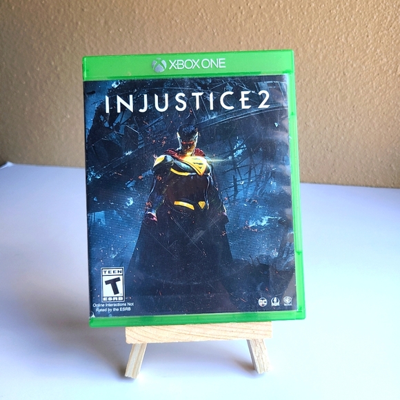 Injustice 2 Standard Edition Microsoft Xbox XB1 One DC Super Hero Fighter - Picture 1 of 3